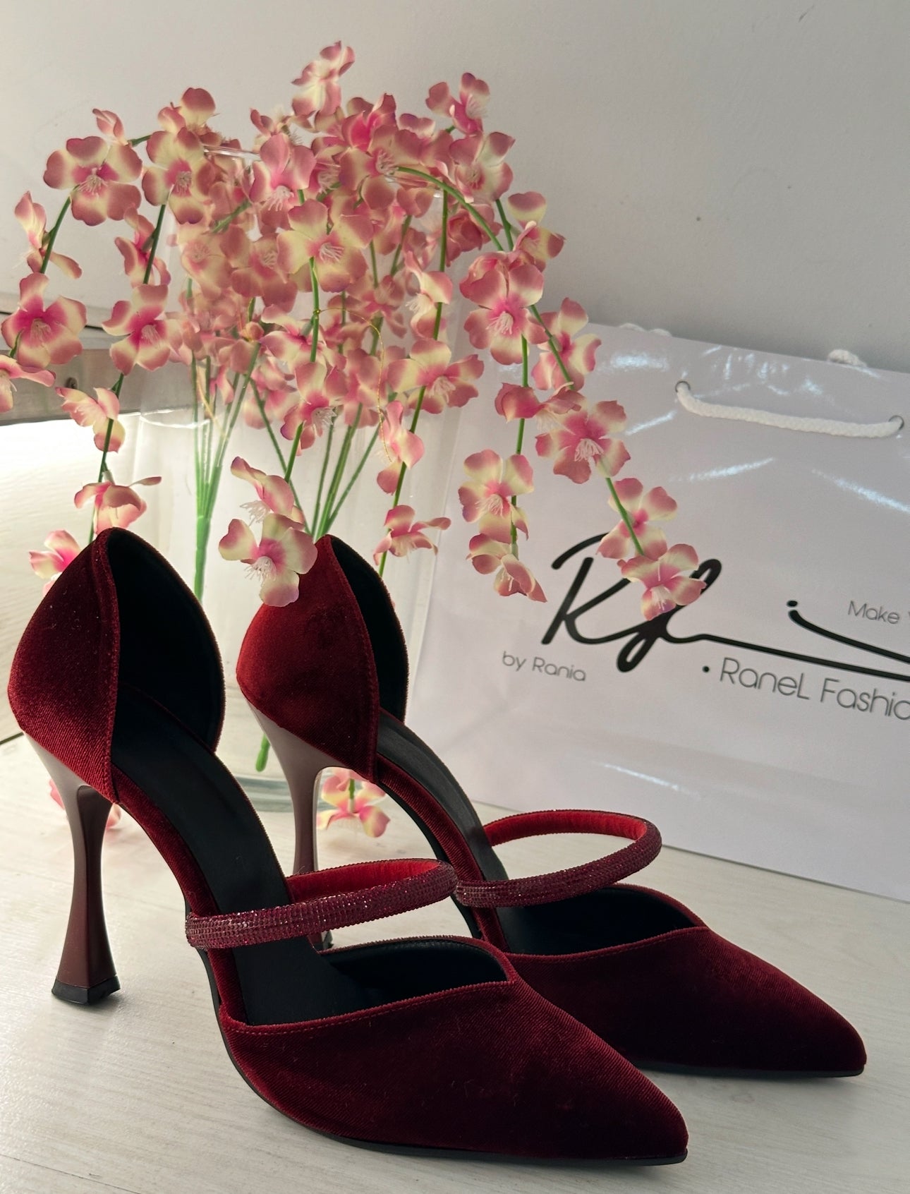 Μπορντό γόβα με στρας