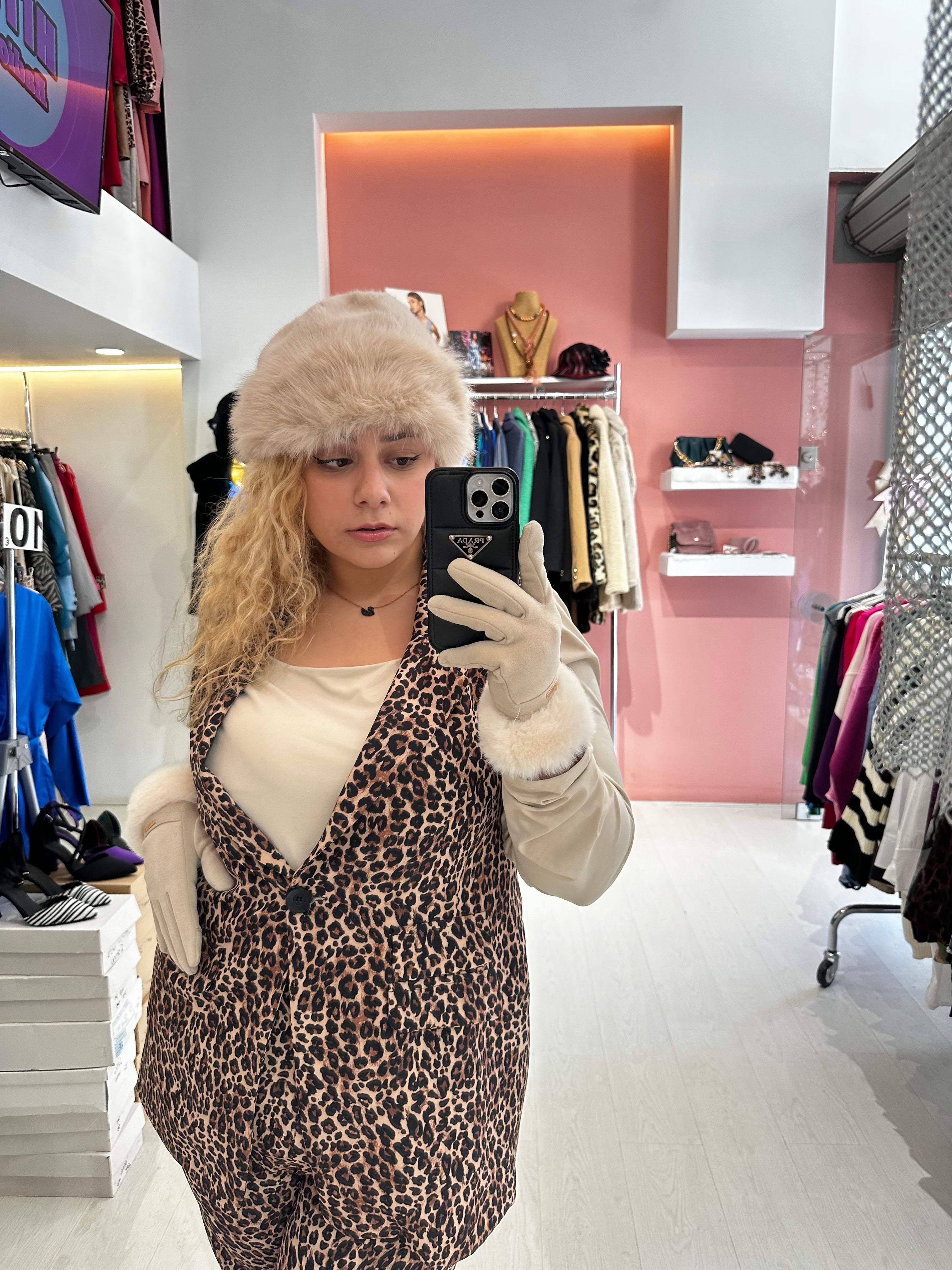 Κουστούμι με αμάνικο γιλέκο