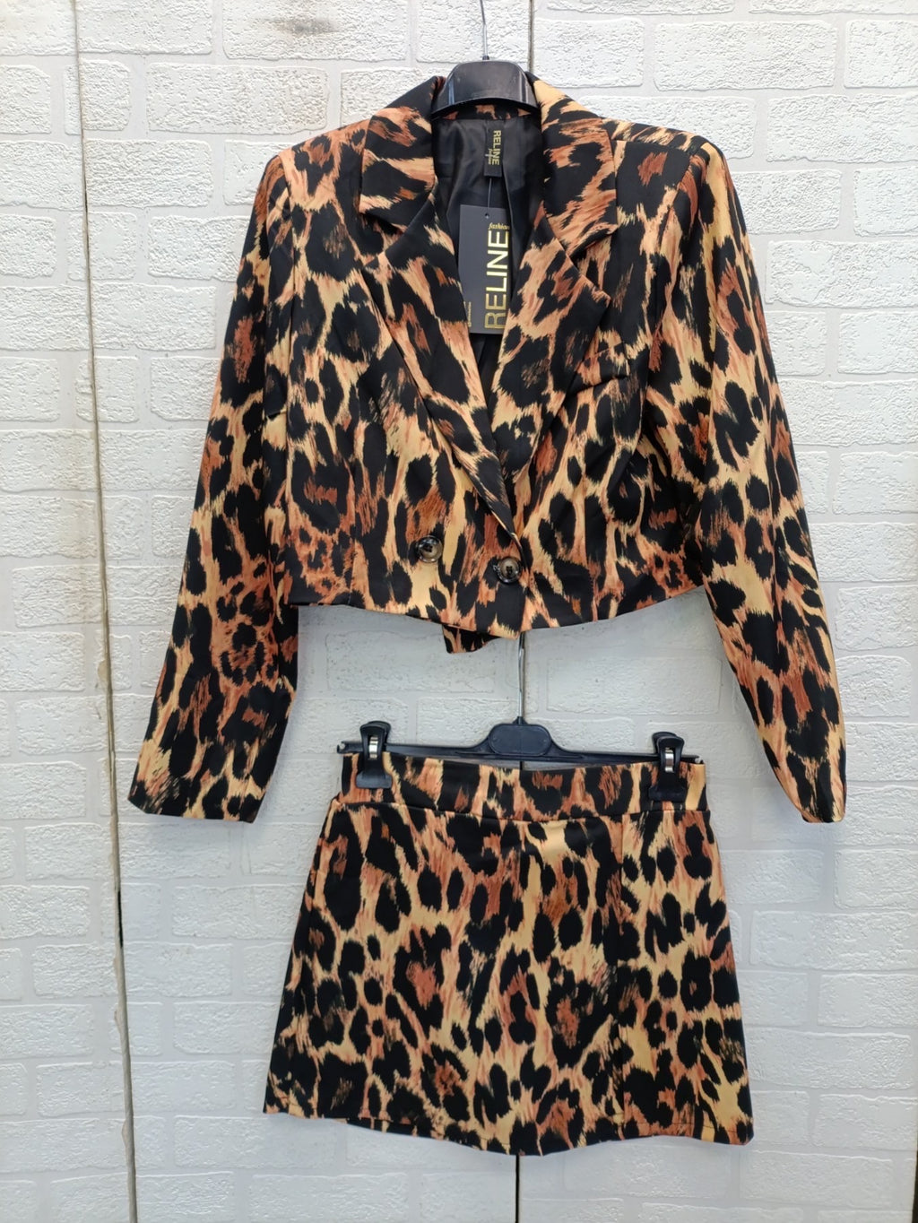 Σετ φούστα σορτς κοντό σακάκι