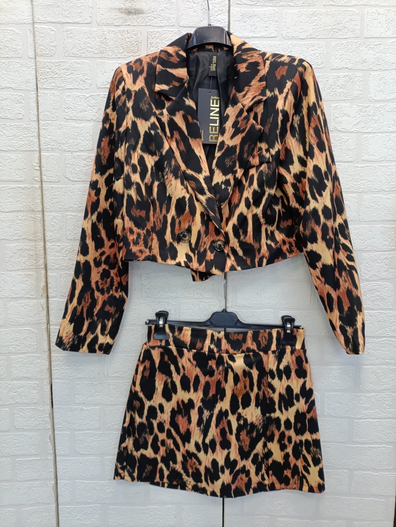 Σετ φούστα σορτς κοντό σακάκι