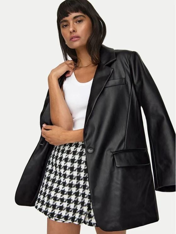 Δερμάτινη σακάκι