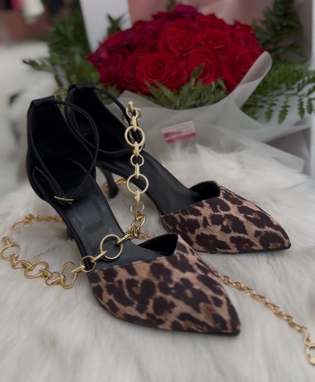 Λεοπάρ τακούνι