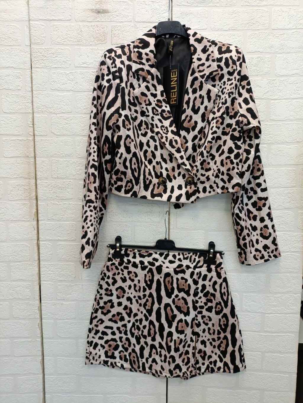 Σετ φούστα σορτς κοντό σακάκι